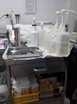 обработка места пункции - стол.jpg